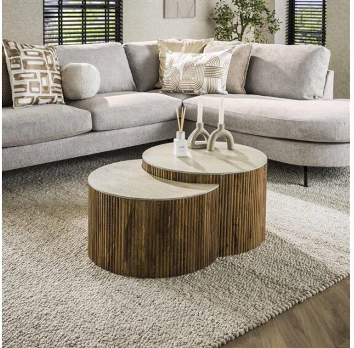 Meubelplaats Salontafel Nuovo set van 2 halfrond travertin - Beige Beige massief mango zandkleur