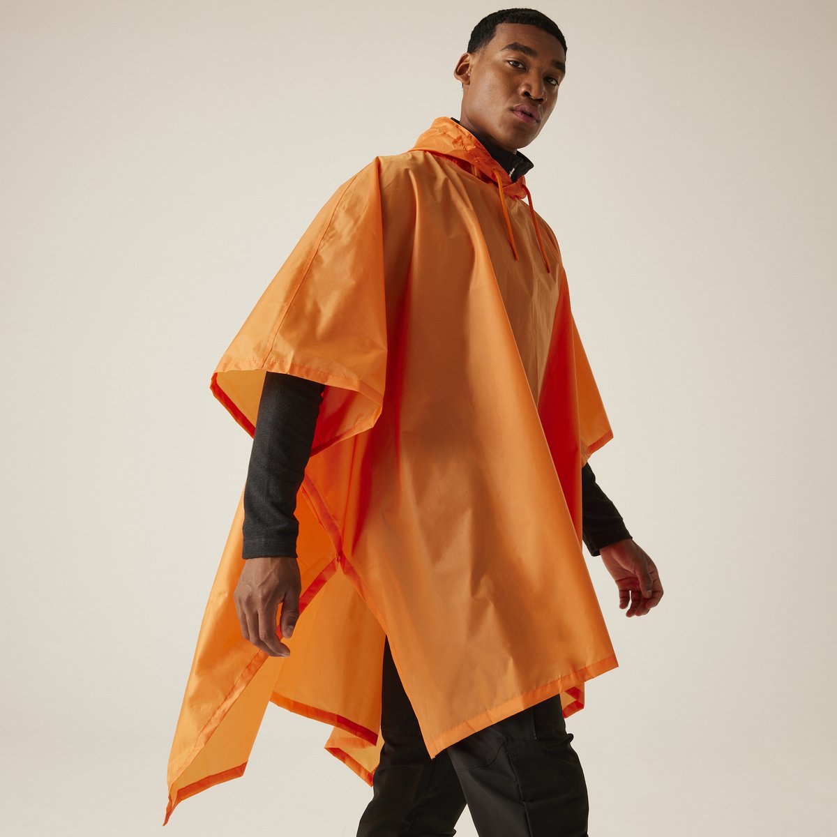 De Fedrik Poncho waterdichte wandeljas voor heren Oranje