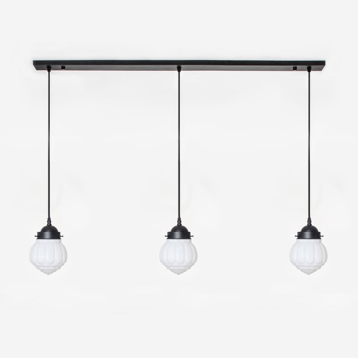 Coloured by Art 3 x Wassail lampen aan plafondbalk Moonlight - Art Deco Trade Zwart
