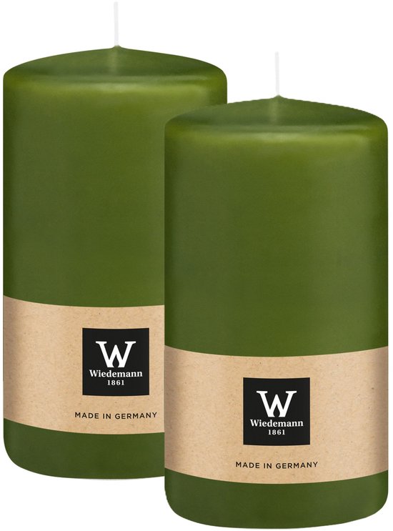 Bougie cylindrique/pilier Wiedemann - 2x - vert olive - 12 x 6 cm - 33 heures de combustion - bougies piliers