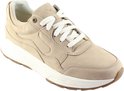 Taupe suède veterboot met witte zool en witte veters. Bruine loopzool.