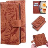 Voor LG K61 Tiger Embossing Pattern Horizontale Flip lederen tas met houder & kaartsleuven & portemonnee (bruin)