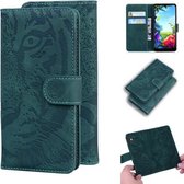 Voor LG K40S Tiger Embossing Pattern Horizontale Flip lederen tas met houder & kaartsleuven & portemonnee (groen)