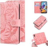 Voor Samsung Galaxy A21 Tiger Embossing Pattern Horizontale Flip lederen tas met houder & kaartsleuven & portemonnee (roze)