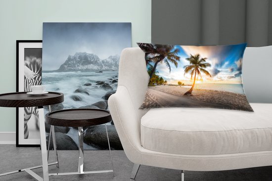 Sierkussens - Kussen - De zon gaat onder bij een tropisch strand - 60x40 cm - Kussen van katoen