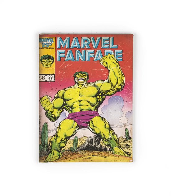 Marvel Fanfare comic book cover met de groene Hulk, gekleed in paarse shorts, met gebalde vuisten in woestijnlandschap.