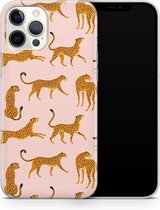 ShieldCase Wild Panther geschikt voor Apple iPhone 12 / 12 Pro hoesje - lichtroze