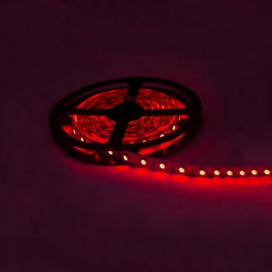 Foto: Led strip 12v 5m rood ip54 smd 2835 60led m