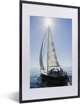Fotolijst incl. Poster - Zeilboot onder een brandende zon - 40x60 cm - Posterlijst