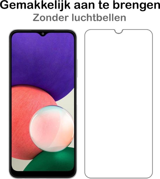 Schermprotector naast een telefoon met paars en roze bubbel wallpaper. Makkelijk aan te brengen, zonder luchtbellen.