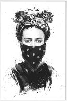 JUNIQE - Poster in kunststof lijst Rebel Girl -40x60 /Wit & Zwart