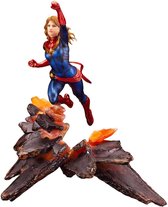 Captain Marvel ARTFX Premier Statue