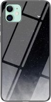 Sterrenhemel geschilderd gehard glas TPU schokbestendig beschermhoes voor iPhone 11 (Starry Sky Crescent)