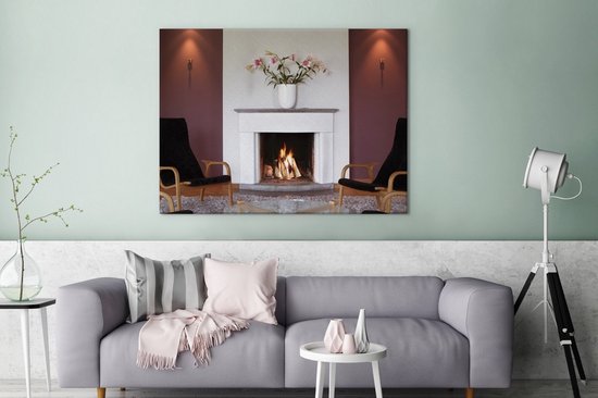 Une cheminée dans un salon 160x120 cm - Tirage photo sur toile (Décoration murale salon / chambre) XXL / Grand format!
