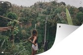 Tuinposter - Tuindoek - Tuinposters buiten - Jungle - Waterval - Vrouw - 120x80 cm - Tuin