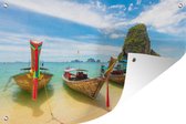 Muurdecoratie Aziatische boten op het strand in Thailand - 180x120 cm - Tuinposter - Tuindoek - Buitenposter