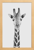 JUNIQE - Poster in houten lijst Giraffe Classic -60x90 /Wit & Zwart