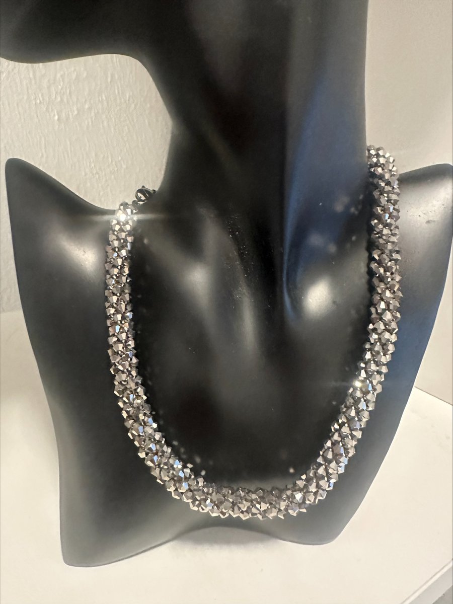 Modieuze glaskristallen ketting | Make up | Parfum | Moederdag | Verjaardagscadeau| Cadeautje| Valentijnsdag| Kado | sieraden | vaderdag | oorbellen | oorsieraden