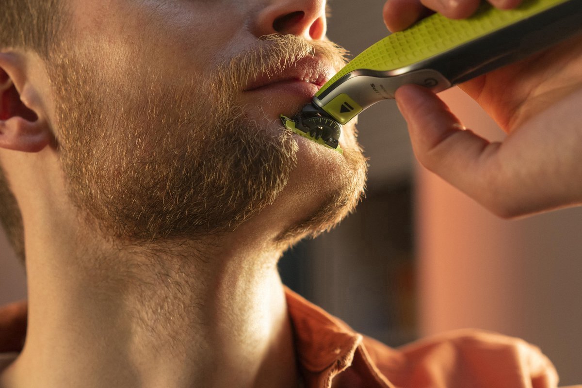 Philips OneBlade Face Trimmer, Scheerapparaat en Styler thumbnail 3