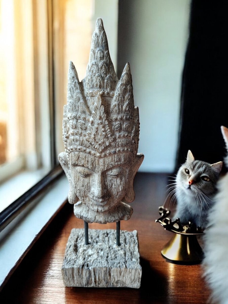 Buddha Beeld op Voet - Sfeervol Polyresin - Boedha Beeld 38 cm Hoog