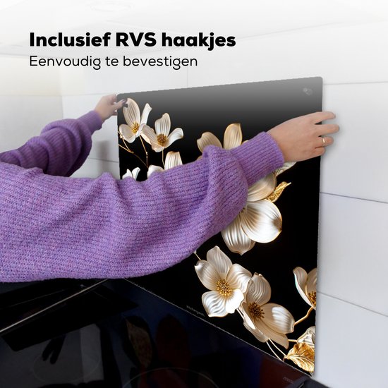 KitchenYeah® Inductie beschermer 78x78 cm - Bloemen - Wit - Goud - Kookplaataccessoires - Afdekplaat voor kookplaat & Spatscherm achterwand - Inductiebeschermer - Inductiemat - Inductieplaat mat - Keuken decoratie