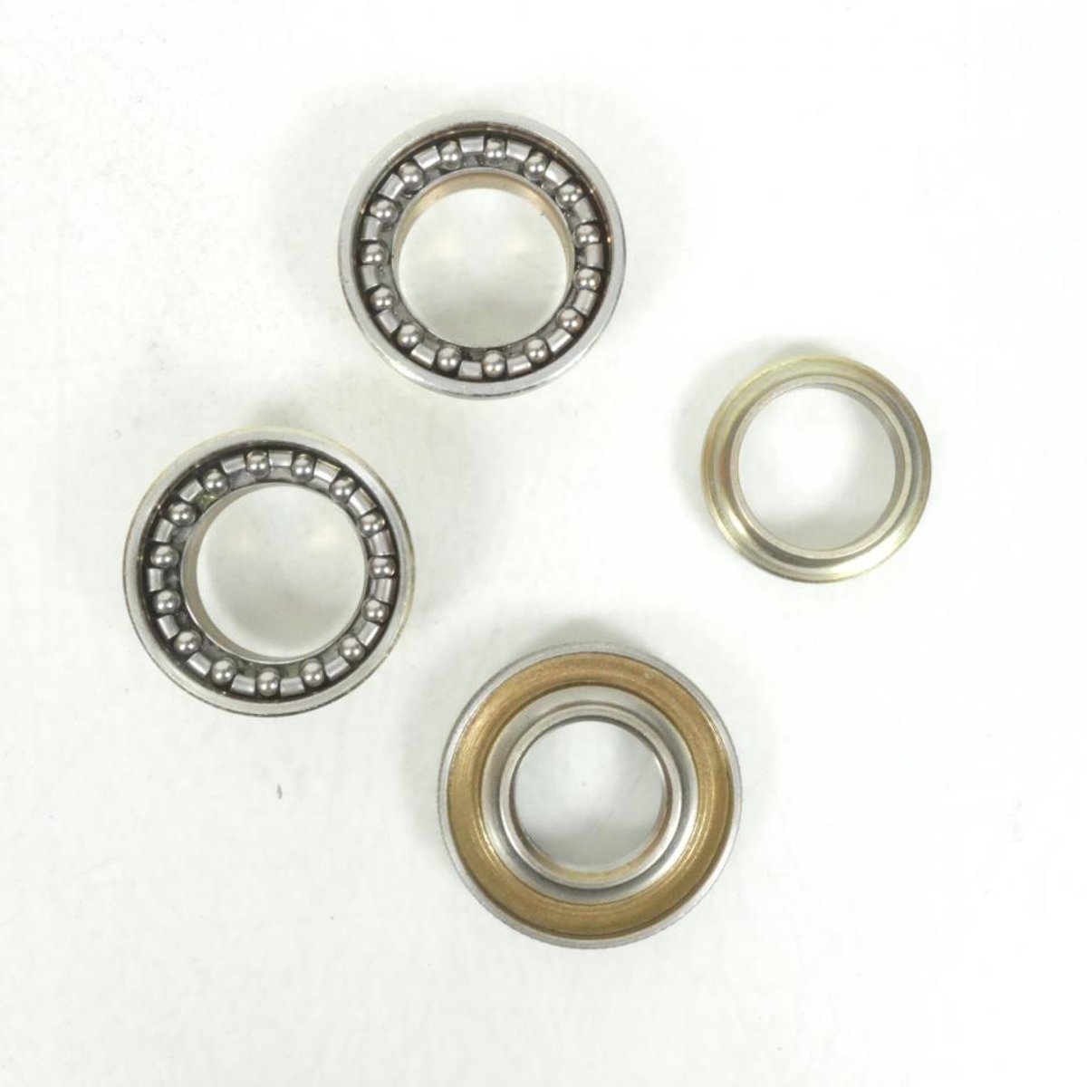 Kit roulement de direction Buzzetti pour scooter MBK 50 Ovetto 2T 6092 Neuf