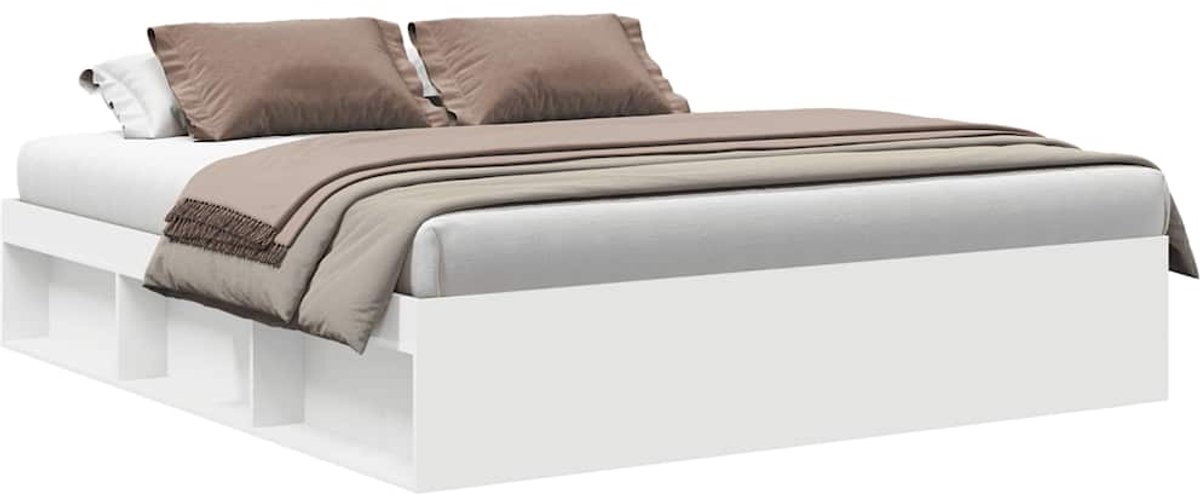 vidaXL - Bedframe - wit - 200x200 - cm