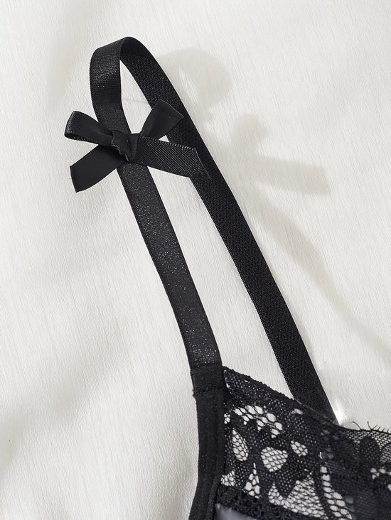 Déshabillé noir tulle - France