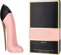 Roze pumpvormige parfumfles naast de verpakking 'Good Girl Carolina Herrera Blush'.