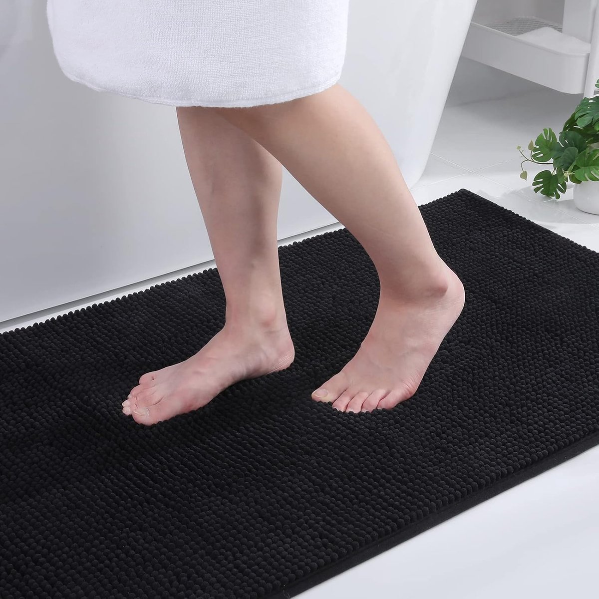 Famanu - Badmat, antislip, zacht, chenille, absorberend, wasbaar, 40 x 60 cm, zwart