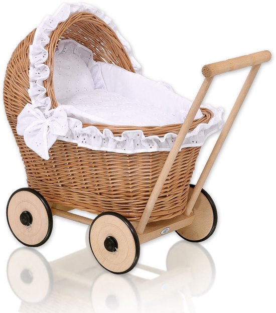 Foto: Rieten poppenwagen met wit beddengoed en zachte vulling naturel