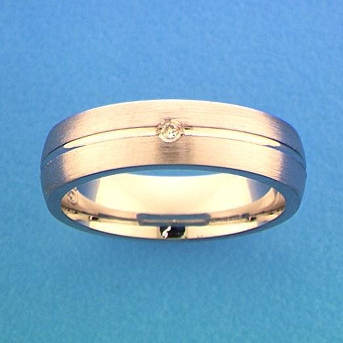 Gerhodineerd Zilver Ring A303 - 5 Mm 0.01Ct H Si 1315559