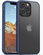Mobiq - Frosted Rugged Bumper Hoesje iPhone 15 - blauw