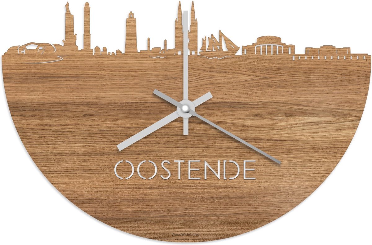 Skyline Klok Oostende Eikenhout - Ø 40 cm - Stil uurwerk - Wanddecoratie - Meer steden beschikbaar - Woonkamer idee - Woondecoratie - City Art - Steden kunst - Cadeau voor hem - Cadeau voor haar - Jubileum - Trouwerij - Housewarming - WoodWideCities