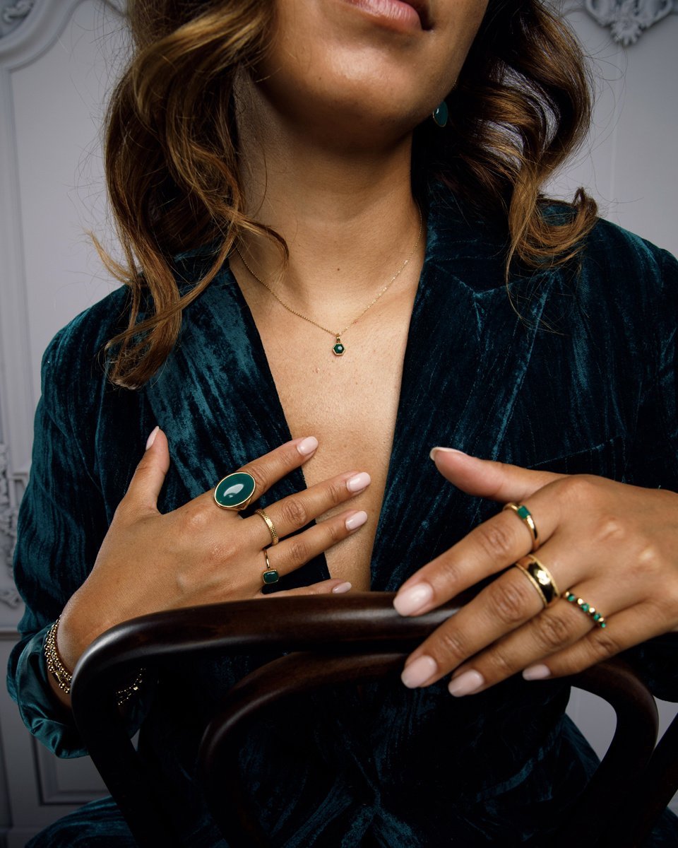 My Bendel - Goudkleurige Zegelring met Green Agate Edelsteen - met Luxe Cadeauverpakking | Sieraden Voor Dames | Maat 19.00 Mm / Maat 60 — cadeau in Sieraden - foto 8