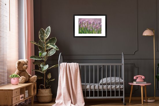 Photo encadrée - Tulipes roses au printemps cadre photo noir avec passe-partout blanc 60x40 cm - Affiche encadrée (Décoration murale salon / chambre)