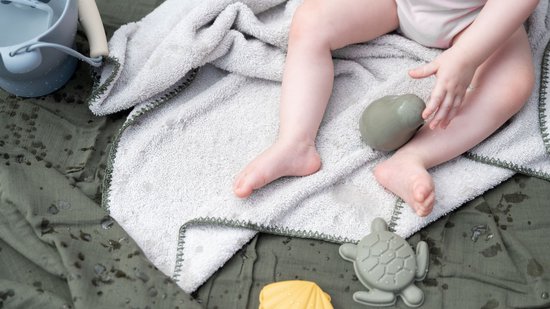 Baby's Only Baby swaddle - Inbakerdoek - Hydrofiele doek Breeze - Wit - 120x120 cm - 100% katoen van Baby's Only — afbeelding 2