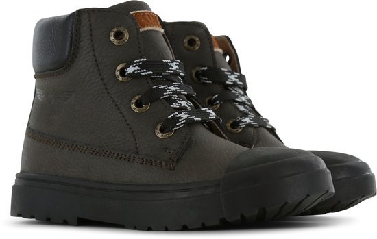 Paar donkerbruine leren veterboots met zwart-witte veters, rits en bruin label.