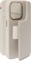 DECODED Detachable Wallet Case - iPhone 15 Pro Max - 2-in-1 Magnetisch Afneembaar Hoesje met Pasjeshouder - Hoogwaardig Europees Leer - Geschikt voor MagSafe - Clay Beige
