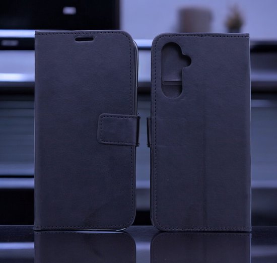 Bookcase Convient pour : Samsung Galaxy A16 - Zwart - étui portefeuille - Book Cover + 3x Film de protection d'écran
