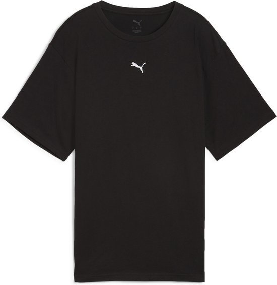Zwarte Puma oversized T-shirt met een klein Puma logo op de borst.