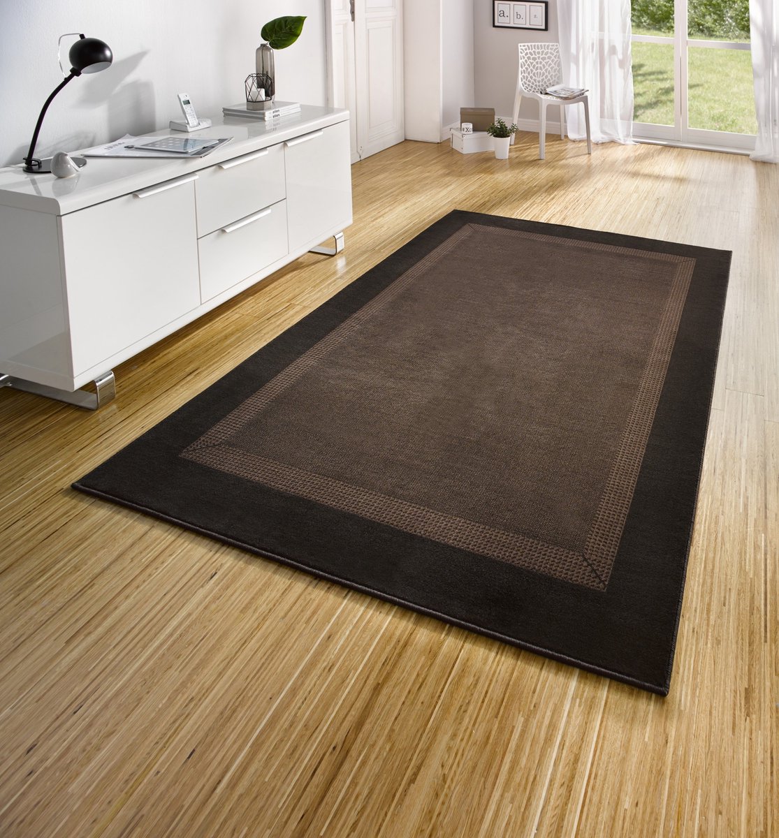 Flycarpets Laagpolig vloerkleed - Designer Velours - Bruin 200x290 cm