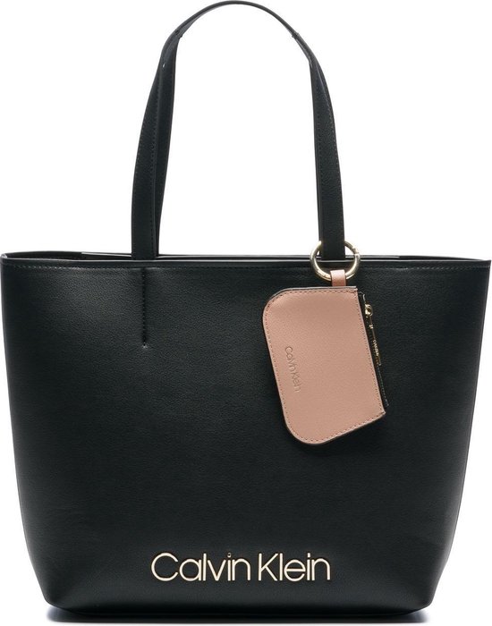 Calvin Klein Must Black Shopper - Zwart | bol.com