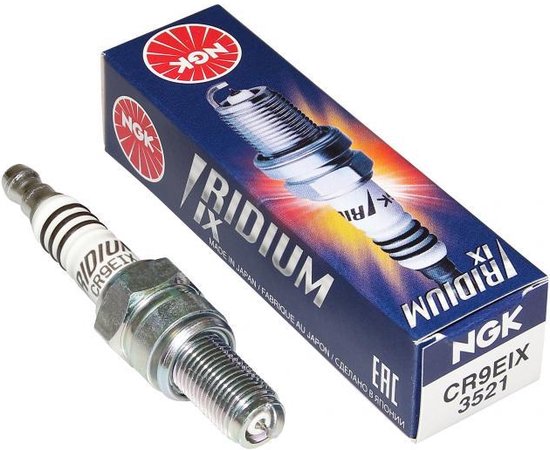 Bougie d'allumage NGK pour Scooter Piaggio 125 Vespa ET4 2000 à 2020 Neuf