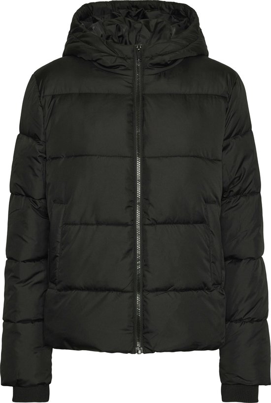 Dames zwarte korte pufferjack met capuchon, productfoto van voren.