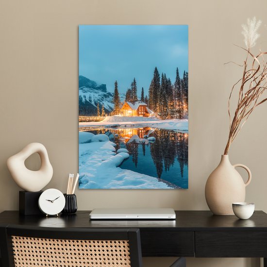 Poster 60x90 cm - Winterlandschap - Natuur - Huis - Bergen - Sneeuw - Posters - Kamer decoratie - Wanddecoratie woonkamer - Muurdecoratie slaapkamer