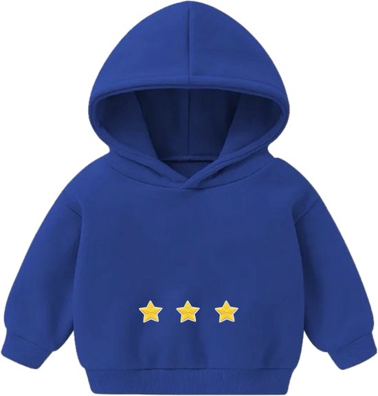 Koningblauw hoodie met drie gele geborduurde sterren op de borst.