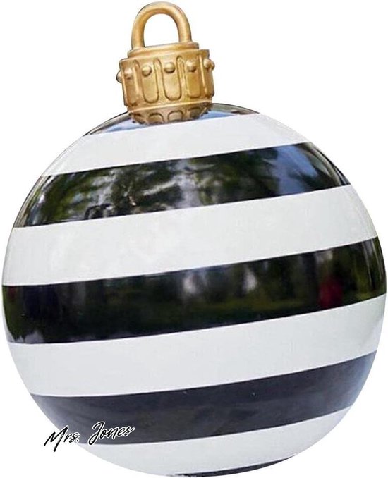 Budgethack met Action-kerstballen: zo maak je voor een prikkie een luxe