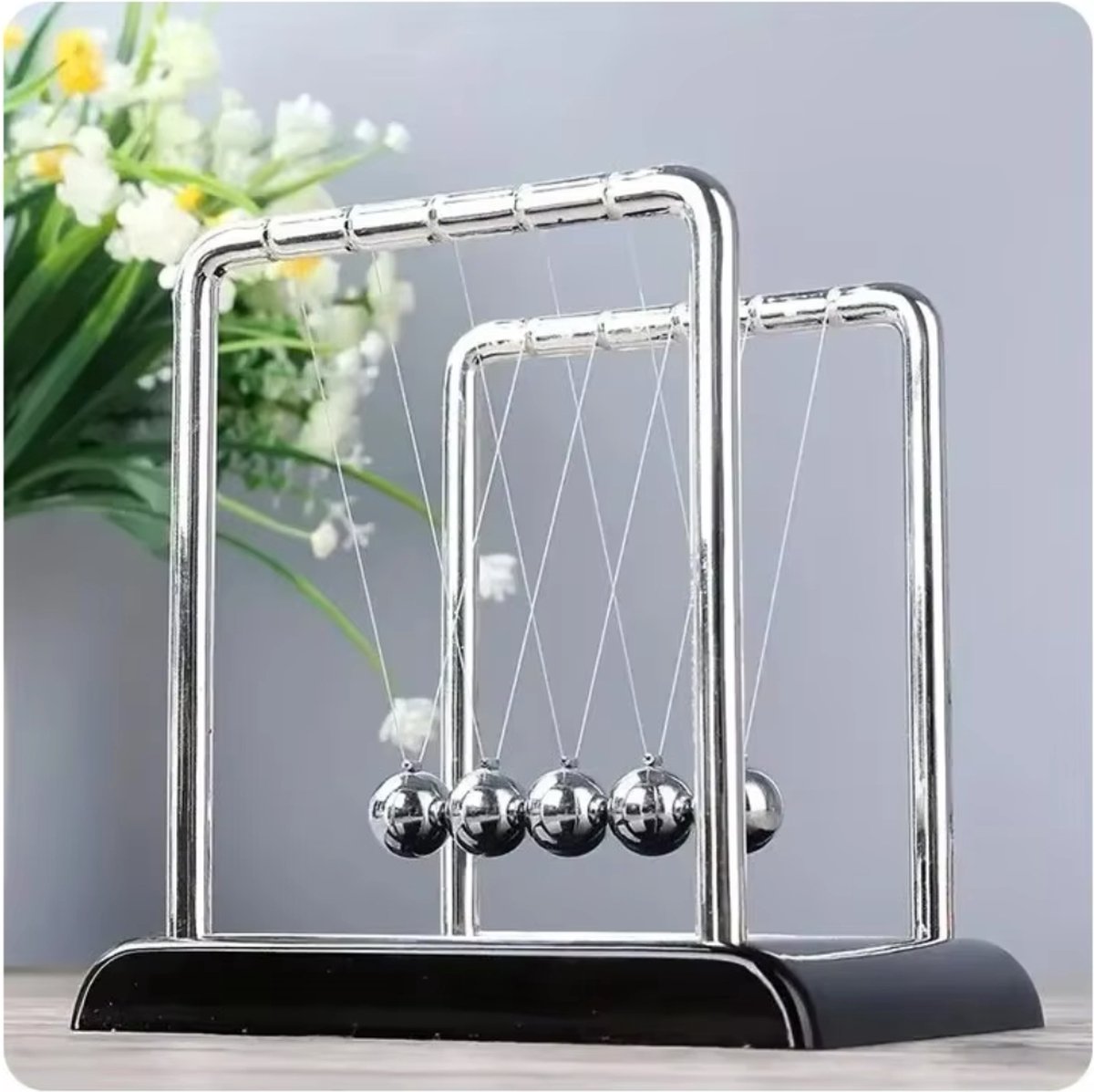 Newton Cradle - Pendel - Bureau Accessoire - Zwart