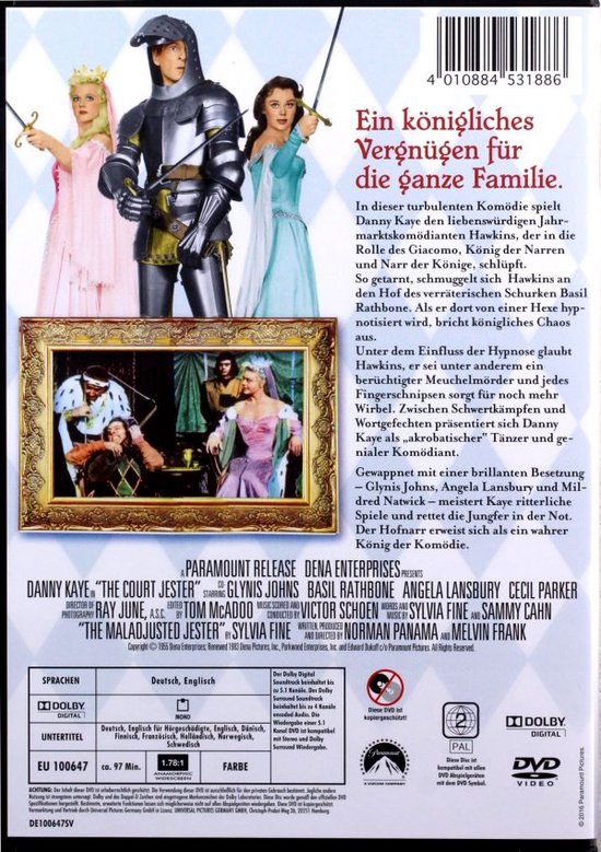 Danny Kaye als hofnar met twee prinsessen in de film 'The Court Jester'.